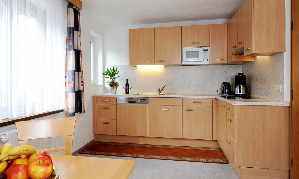 Apart Christine - Silvrettacard-Sommer Inklusive Galtür Kamer foto
